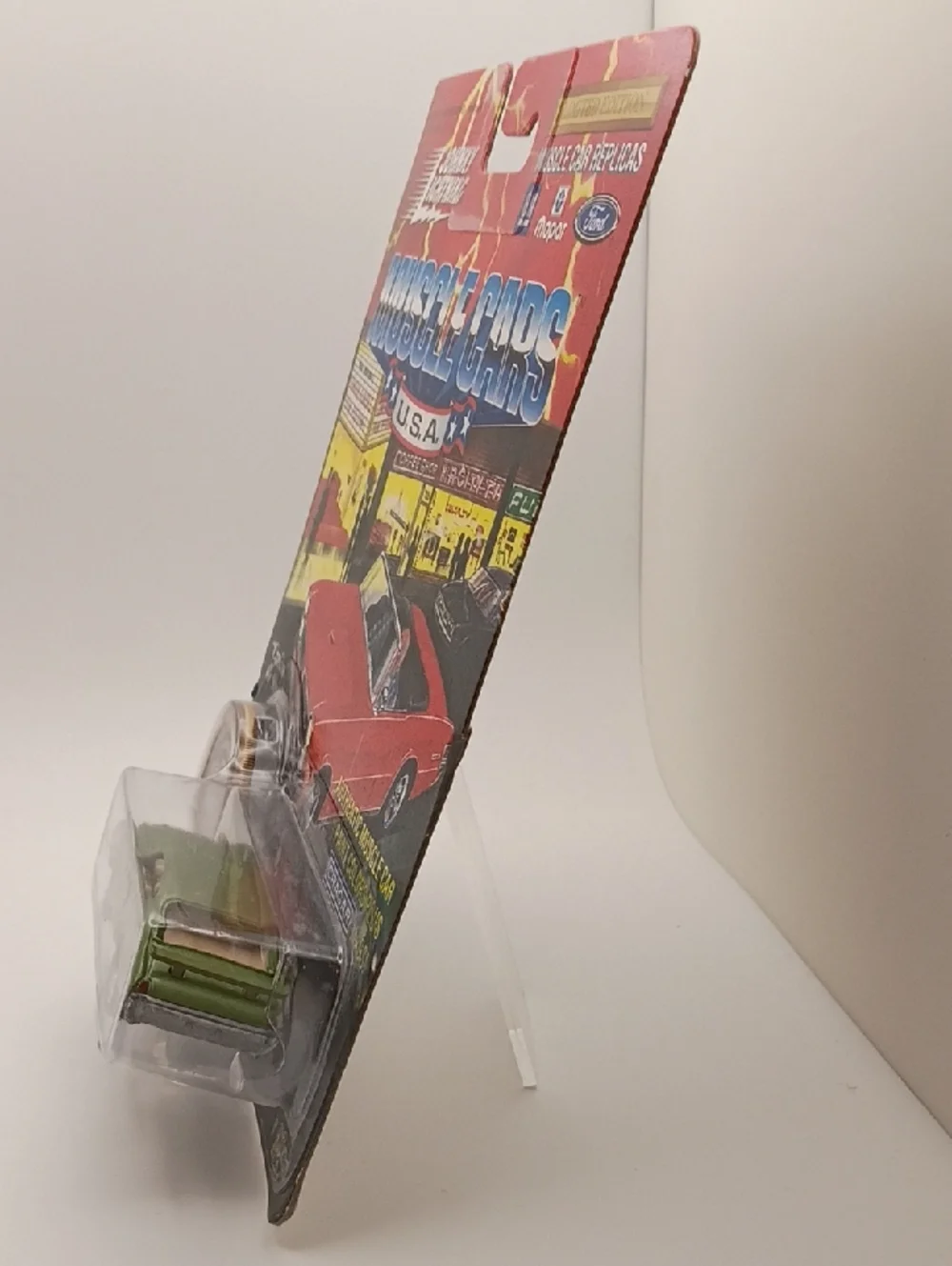 1995 Johnny Lightning Muscle Cars USA Series 1 Die-Cast 1969 Oldsmobile!